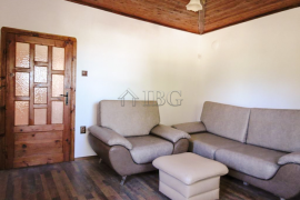 2-bedroom renovated house In small and peaceful vIllage near the sea
