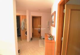 2 bedroom apartment with garage and swimming pool