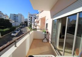 2 bedroom apartment with garage and swimming pool