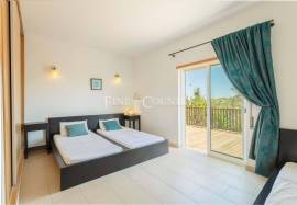 North Tavira, 4-bedroom villa with pool and fantastic views