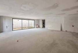 Carvoeiro - Superb new-build single level 4-bedroom villa close to Salicos