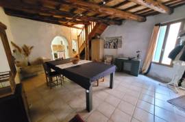 Former Chateau Annexe, Furnished and with Roof Terrace
