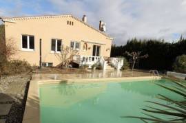 Villa With Garden, Swimming Pool And Guest Gite