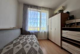 Compact studio apartment in Sunny day 5,...