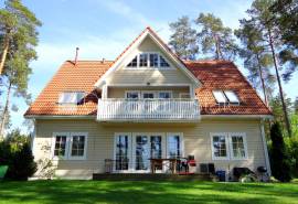 Detached house for rent in Riga district, 330.00m2