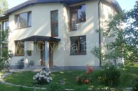 Detached house for sale in Jurmala, 238.00m2