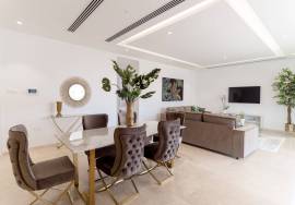 3 Bedroom Modern Apartment - City Center, Paphos
