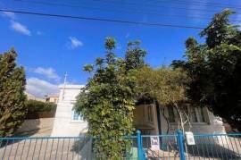 Building Plot with Old House in Prodromos area, Larnaca