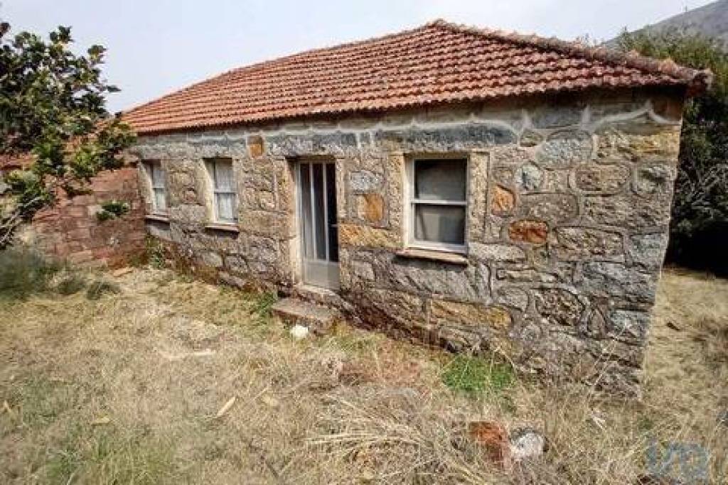Casa / Villa T3 em Fiães de 161,00 m²