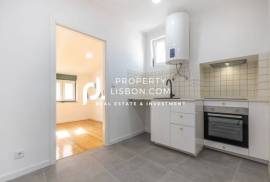 250k T2 Renovated Lisbon Historic Zone - A Rare Find