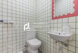 250k T2 Renovated Lisbon Historic Zone - A Rare Find