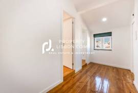 250k T2 Renovated Lisbon Historic Zone - A Rare Find