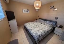 Impeccable Villa, Including Independent Studio And Office