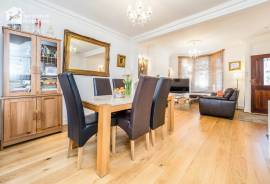 4 bedroom, Terraced House for sale