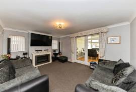 3 bedroom, Detached bungalow for sale