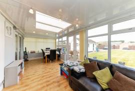 3 bedroom, Detached bungalow for sale