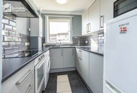 1 bedroom, Ground floor flat for sale
