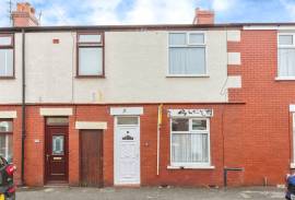 2 bedroom, Terraced House for sale