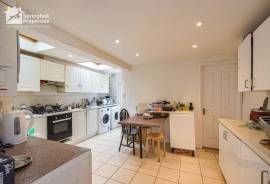3 bedroom, Terraced House for sale