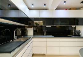3 bedroom, Terraced House for sale
