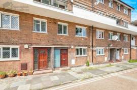 3 bedroom, Maisonette for sale