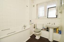 1 bedroom, Flat for sale