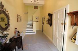 7 room, 183m2 Vineyard residence for sale in Cessenon sur orb - 200 000 € *