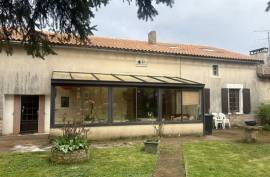 €186160 - Lovely Country Farmhouse with Gite and Land Near Ruffec