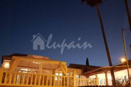 5 Bedroom Country House For Sale In Valle San Lorenzo LP5196