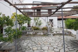 Maisonette 250 sq.m for sale