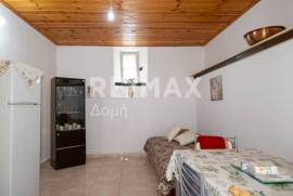 Maisonette 250 sq.m for sale