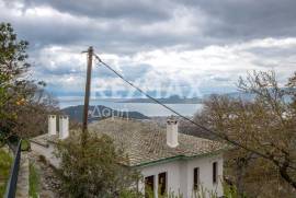 Maisonette 250 sq.m for sale