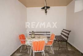 Maisonette 250 sq.m for sale