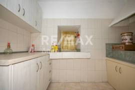 Maisonette 250 sq.m for sale