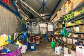 Building 400 sq.m for sale