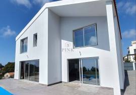 House - 3 Bedrooms - Calheta