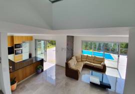 House - 3 Bedrooms - Calheta