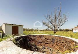 Farmhouse Portel Oriola