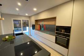 4 Bedroom Apartment Montijo Portas Cidade