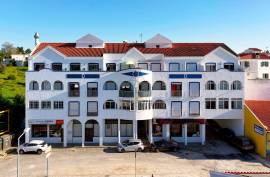 3 bedroom apartment for sale in Parchal, Lagoa