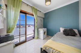 3 bedroom apartment for sale in Parchal, Lagoa