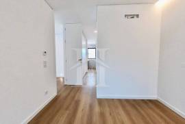 Moradia T3 em Murches com Garagem Box, Jardim e Piscina