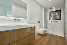 Moradia T3 em Murches com Garagem Box, Jardim e Piscina