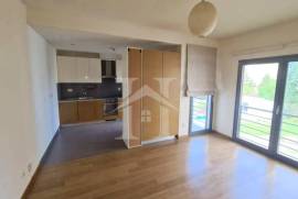 Apartamento T0 em Calhariz de Benfica no Condomínio Privado