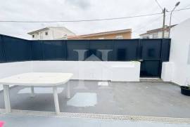 Moradia T1+1 em Tires com logradouro