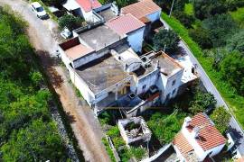 3 bedroom villa to rehabilitate