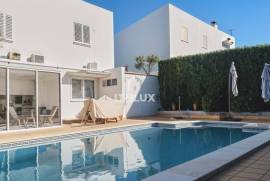 BEAUTIFUL VILLA IN ESPARTINAS, EUROPA SCHOOL AREA