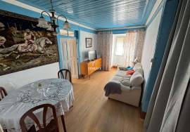 Farm in São Martinho de Mouros with several rooms and rooms with high potential for tourism and local accommodation