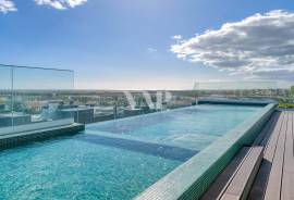 2-Bedroom Apartment with Sea View in Faro