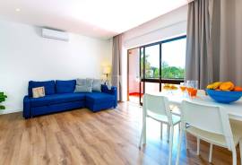 1-Bedroom Apartment with Pool in Vilamoura
